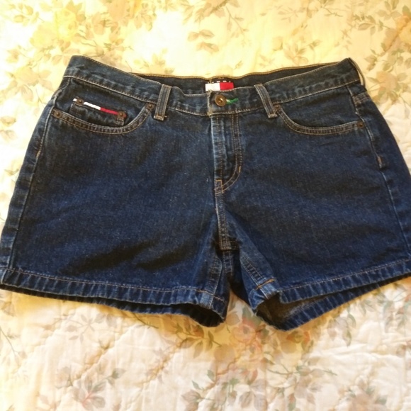 Tommy Hilfiger Denim Shorts sz 7 Dark Wash - Picture 1 of 7